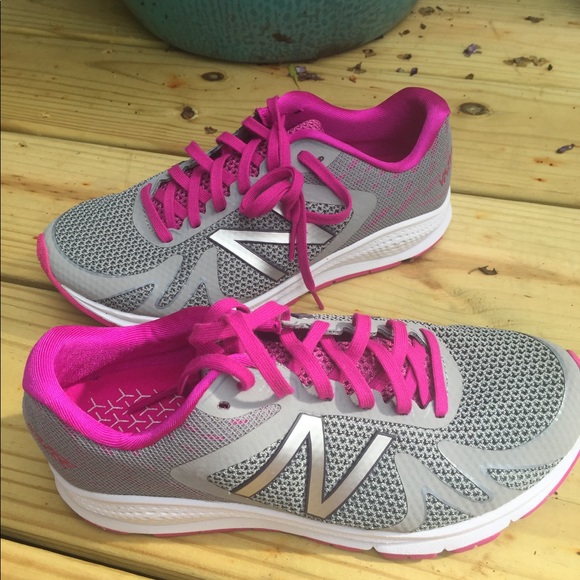 new balance vazee urge m